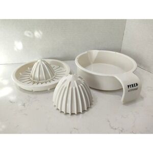 Pyrex 3 Piece Plastic Juicer / Reamer‎ Accessories Vintage